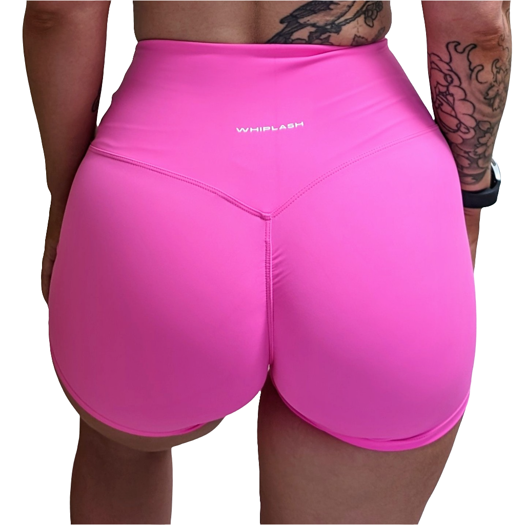 ESSENTIAL SHORTS - FUCHSIA